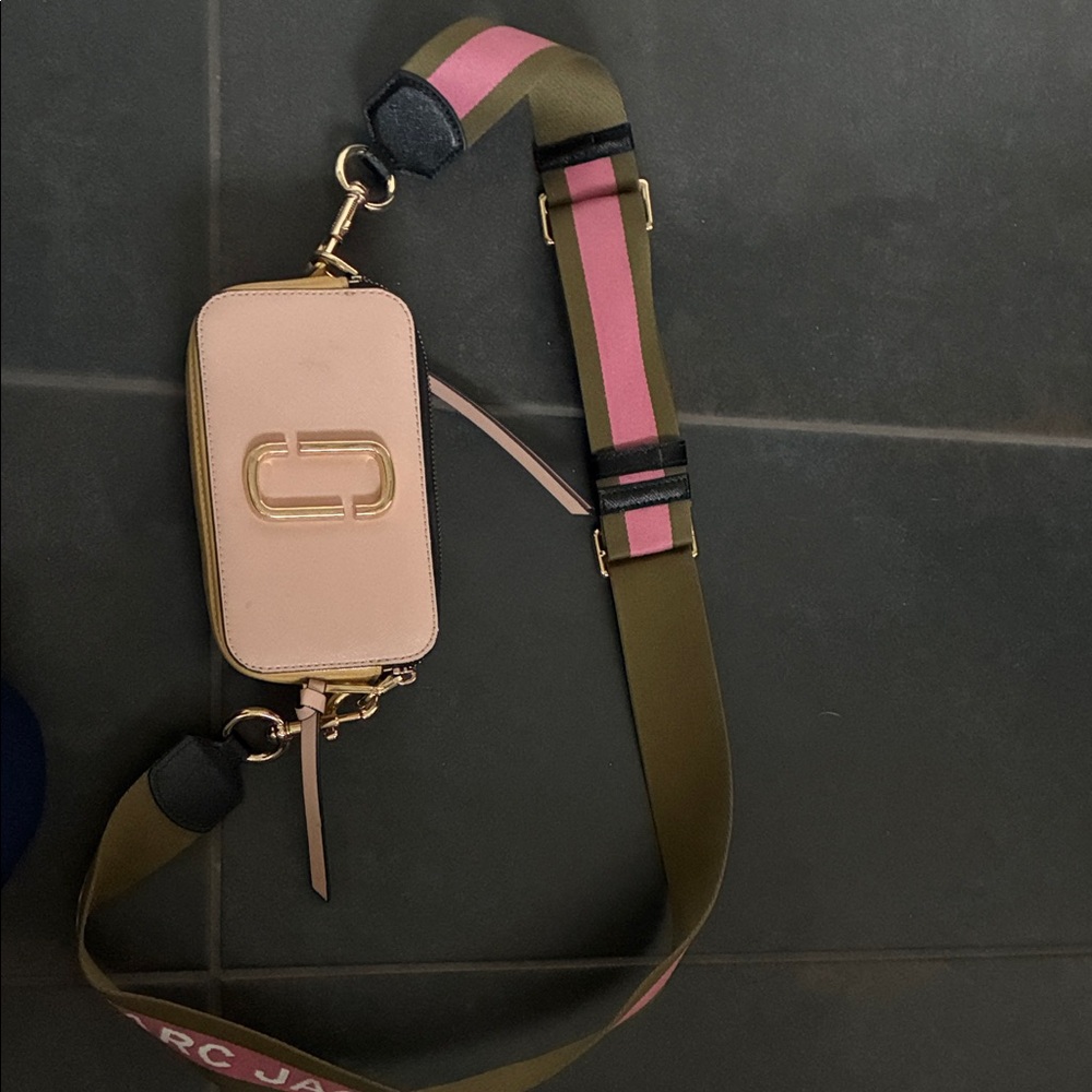 Marc Jacobs Snapshot light pink/yellow/ hot pink with Pink and Green Strap